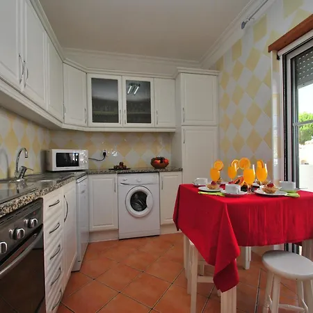 Appartamento Apartment In Olhos D Agua Near Beaches
