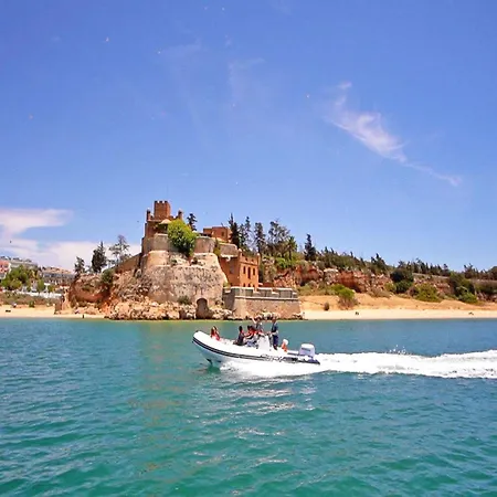 Apartment In Olhos D Agua Near Beaches Appartamento